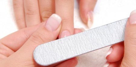 Как снять акриловые ногти в домашних условиях?